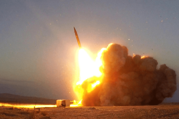Serangan rudal dan pesawat nirawak Iran menyasar sejumlah posisi Amerika Serikat di Yordania dalam operasi militer yang disebut sebagai respons atas serangan Washington terhadap Iran.