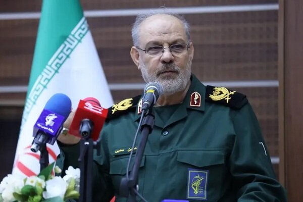 Juru Bicara IRGC Brigadir Jenderal Mohebi menyampaikan pesan kepada pasukan Amerika Serikat setelah IRGC mengumumkan penangkapan kendaraan bawah laut nirawak AS di sekitar Selat Hormuz.