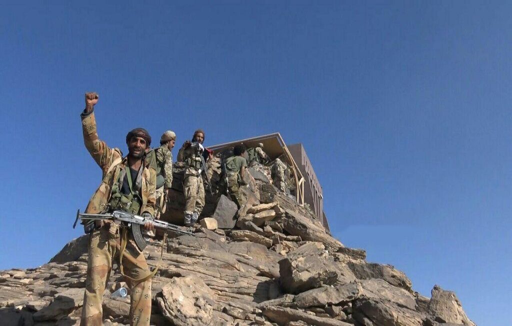 Ansarullah dilaporkan menguasai Pegunungan Al-Aghbara di Provinsi Lahij yang menghadap Selat Bab el-Mandeb.