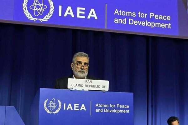 Behrus Kamalvandi menyampaikan posisi Iran mengenai program nuklir negaranya dalam Konferensi Umum ke-70 IAEA.