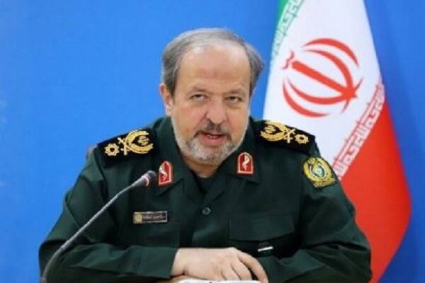 Pelaksana Tugas Menteri Pertahanan Iran Sayyid Majid Ebn al-Reza menyatakan Iran memiliki kemampuan menargetkan kapal AS yang terlibat dalam blokade ekonomi.