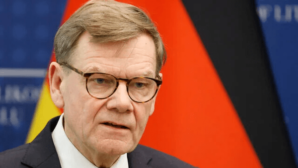 Menteri Luar Negeri Jerman Johann Wadephul menyatakan kesiapan Jerman, Prancis, dan Inggris untuk berunding dengan Iran mengenai program nuklirnya