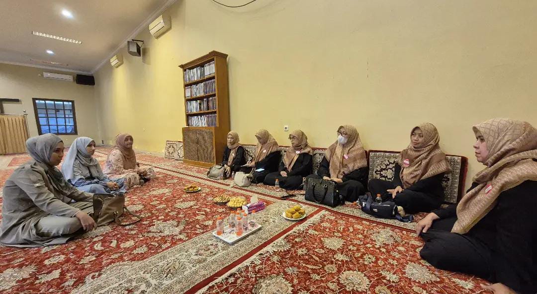 Muslimah ABI Pasuruan dan Malang bertukar pengalaman untuk mengembangkan program yang bermanfaat bagi anggota pada Jumat (16/10/2026).
